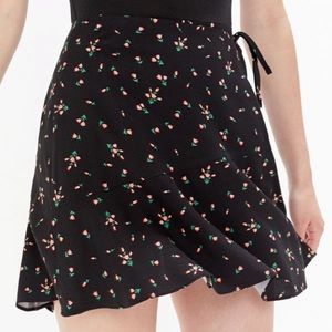 Urban Outfitters wrap skirt size L